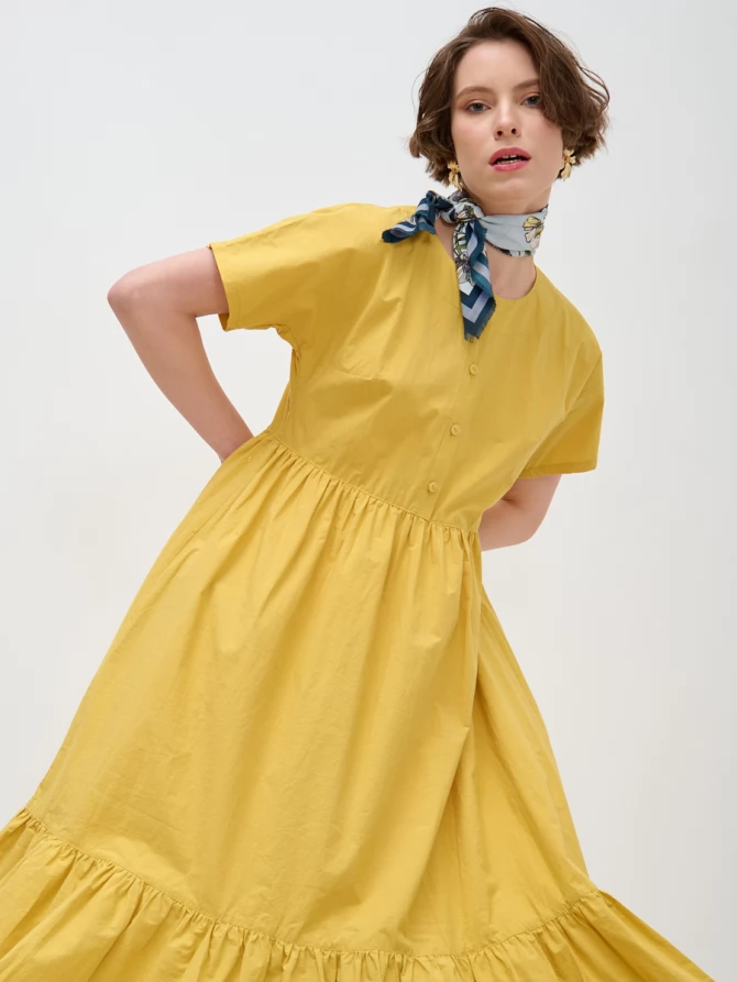 Платье хлопковое миди со спущенной проймой и воланом, цвет горчица