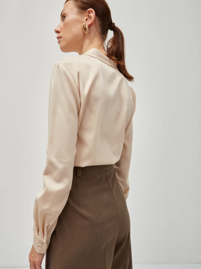 Блузка из сатина с V вырезом OD-8071-1 бежевый