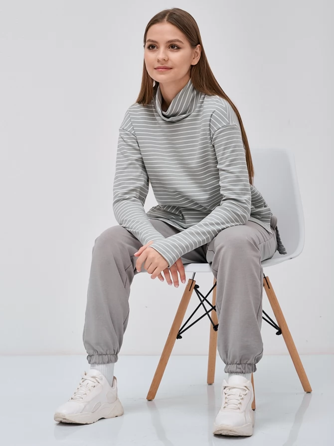 Лонгслив с принтом полоска с вырезами