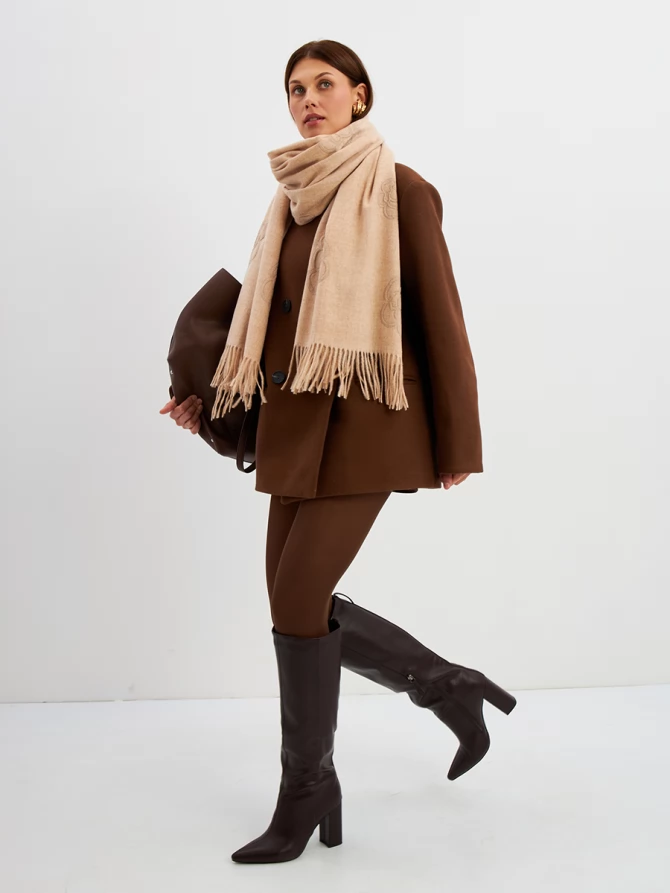 Палантин двусторонний с принтом и бахромой