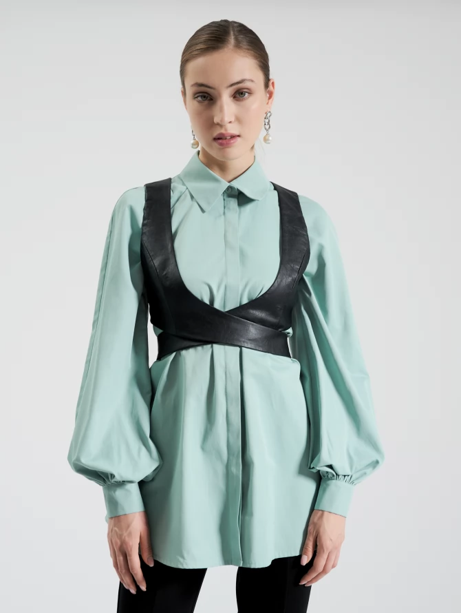 Жилет из эко-кожи