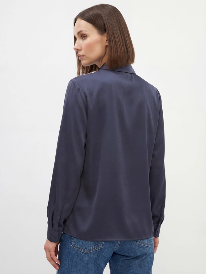 Блузка с галстуком графитового цвета