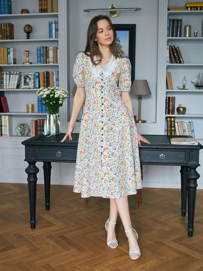 Платьеиз хлопка с кружевным воротником  OD-948-1 желтые цветы на белом