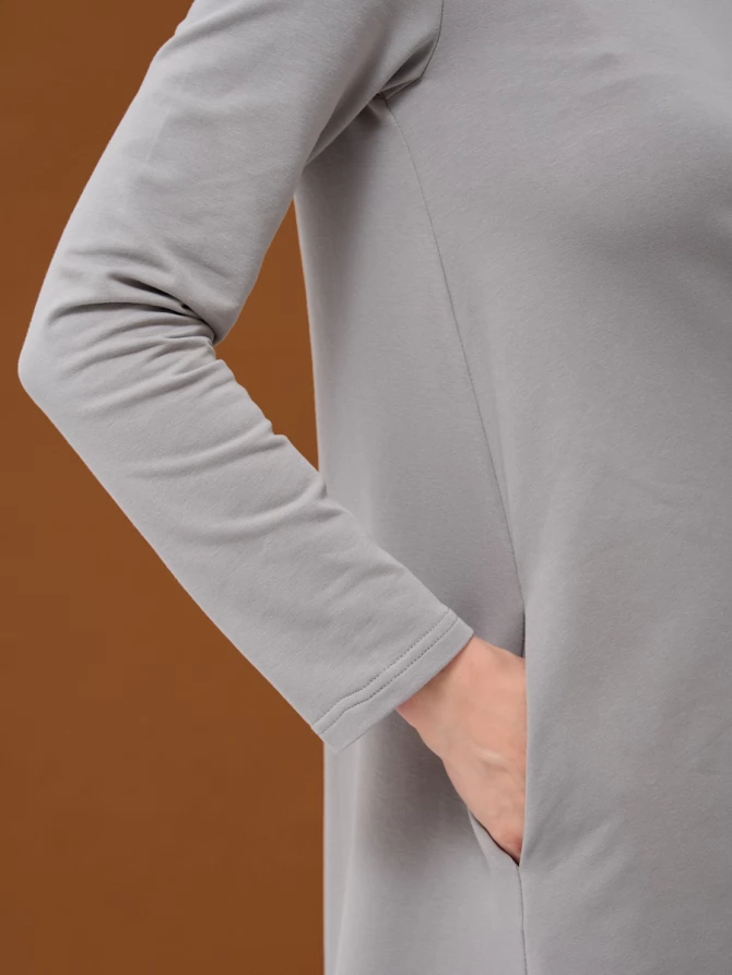 Платье с тесьмой по низу