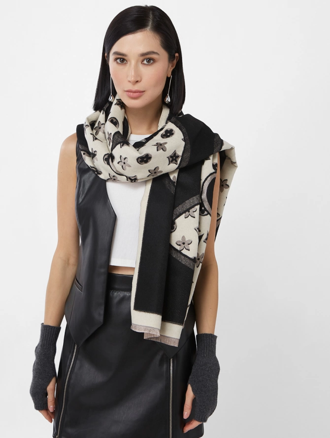 Палантин двусторонний с авторским принтом