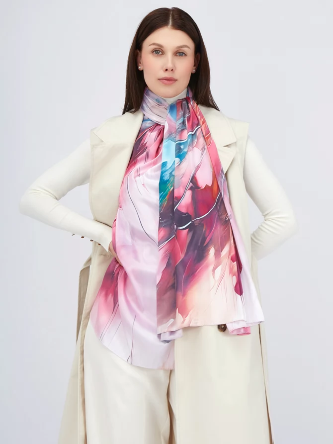 Палантин женский с авторским абстрактным принтом
