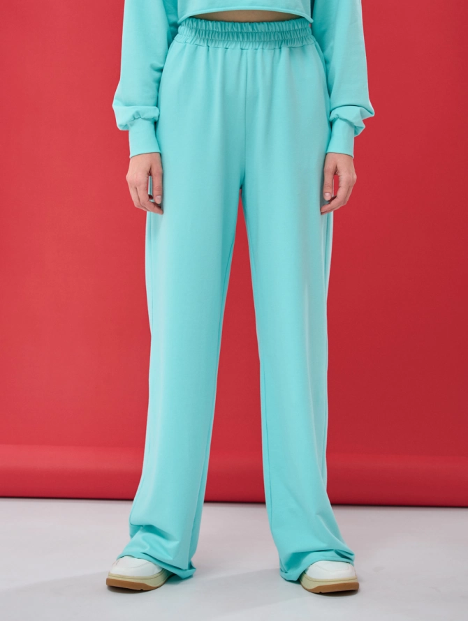 Спортивные брюки-клеш