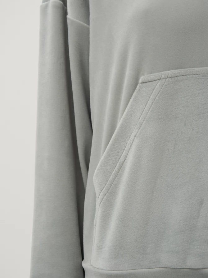 Худи из велюра оверсайз укороченное