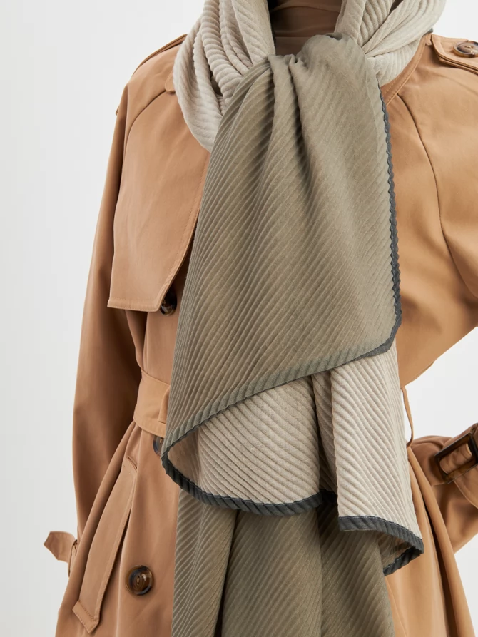 Палантин женский плиссированный двухсторонний хаки