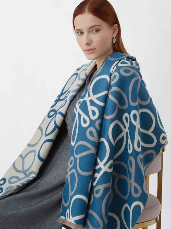 Палантин двусторонний с узором