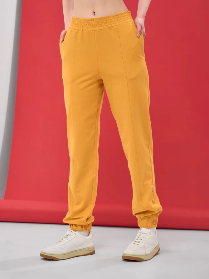 Брюки на кнопках