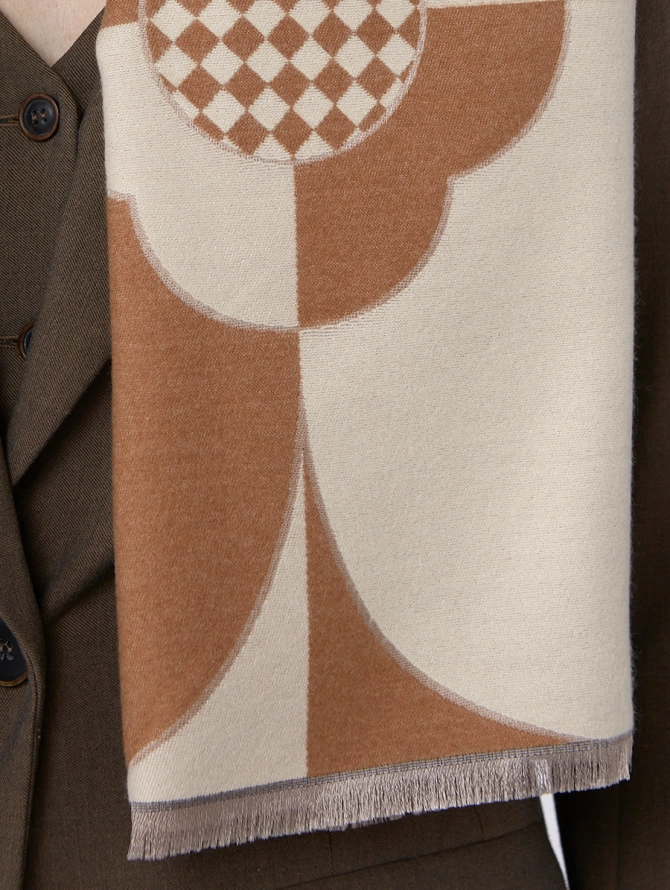 Палантин женский двусторонний с узором