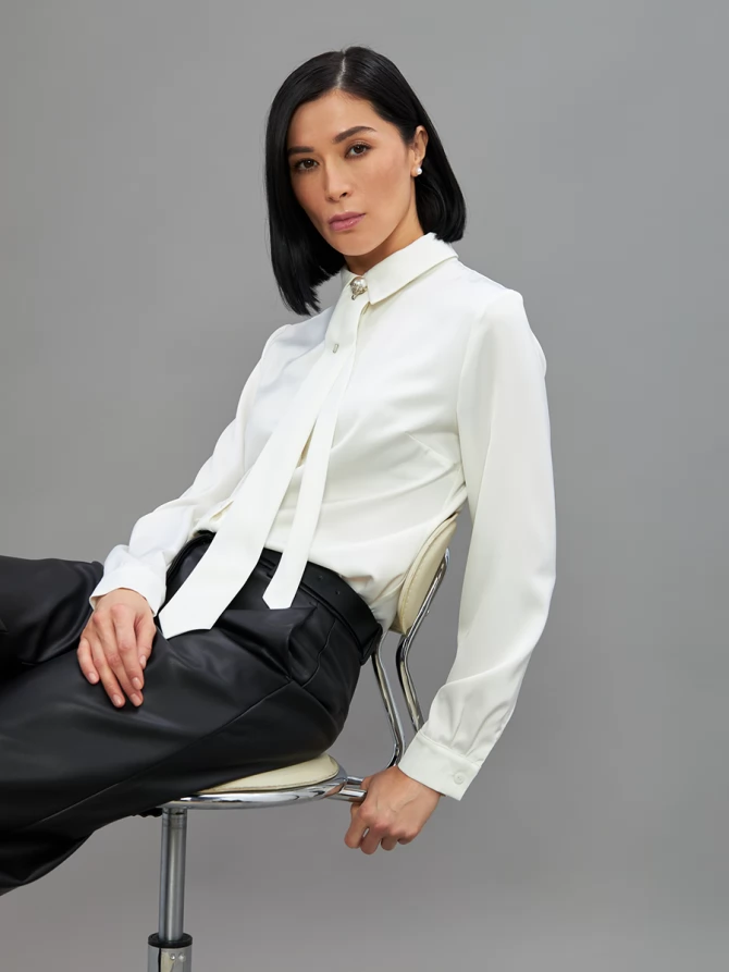 Блузка с галстуком  OD-881-4 белый