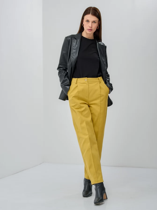 Брюки с простроченной стрелкой