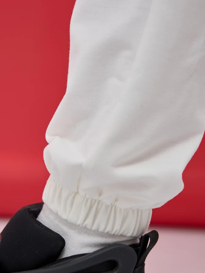 Брюки-джоггеры однотонные