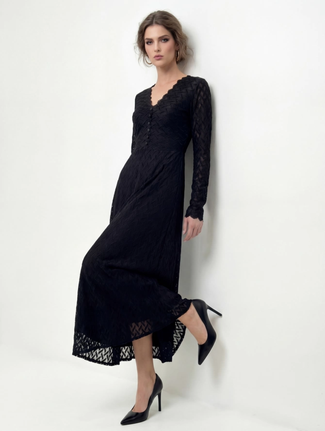 Платье из трикотажного кружева на подкладке с V-образным вырезом, черный, с фестонами