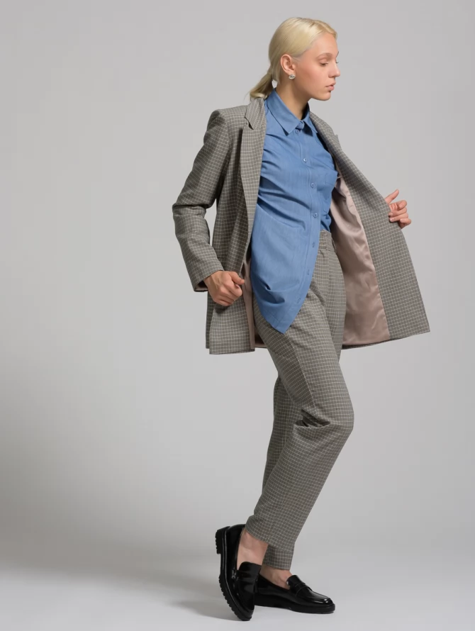 Пиджак прямого кроя