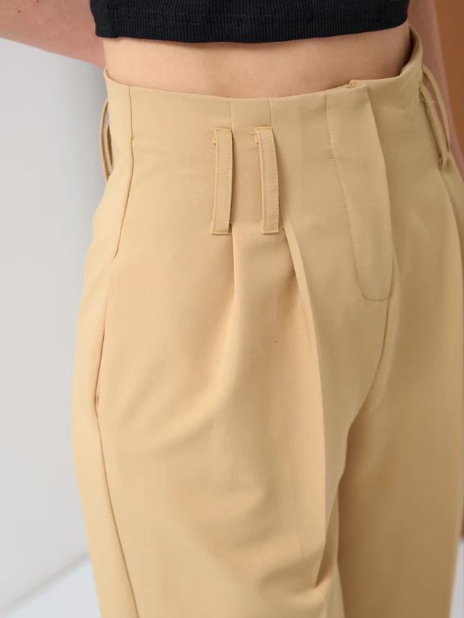 Брюки укороченные с высокой талией