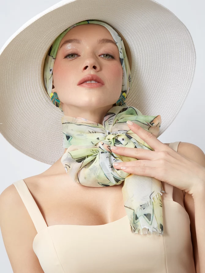 Палантин женский с принтом Котики KSH16-128-3