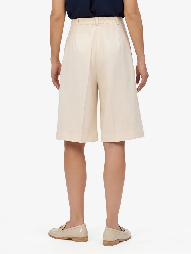 Бермуды из костюмной ткани OD-1037-1 молочный