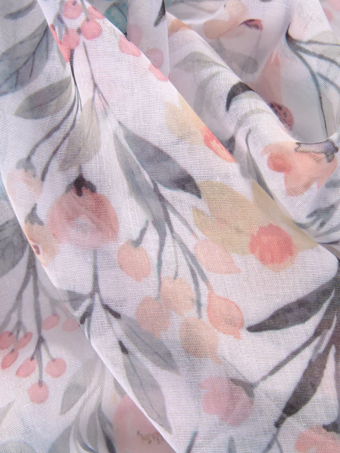 Палантин женский с воздушным цветочным принтом