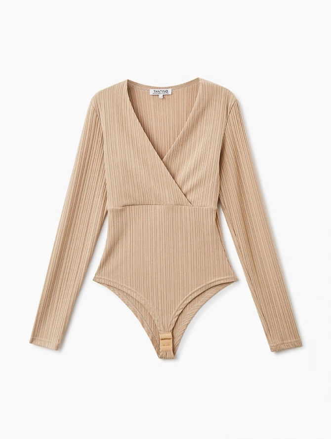 Боди в рубчик с длинным рукавом